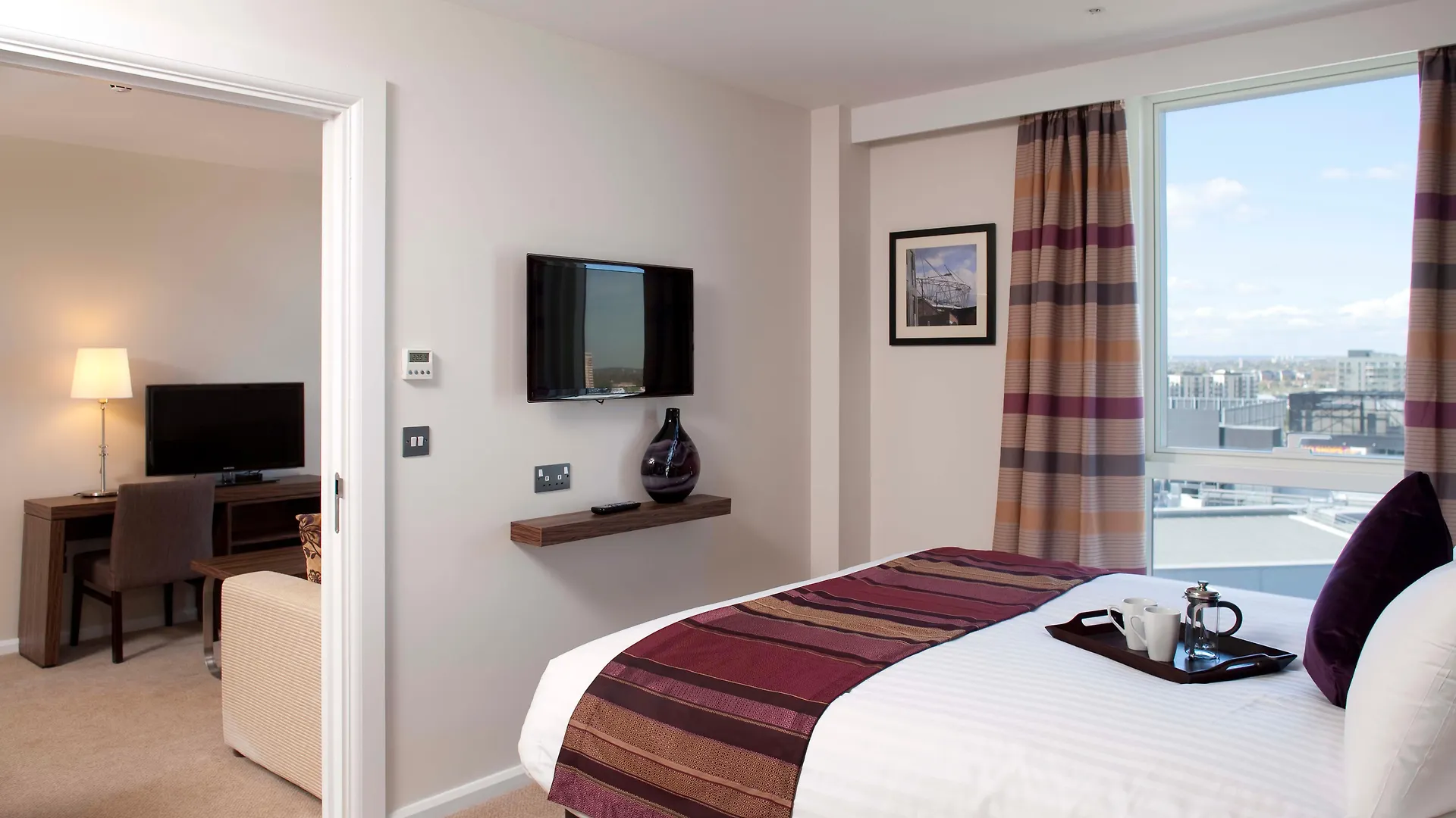 Hyatt House London Stratford - Aparthotel